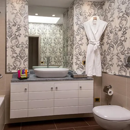 The At The Spanish Steps Luxury Collection - Ambassador روما